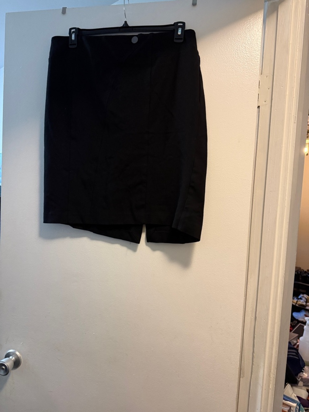 Classic Black Mini Skirt - Sleek Everyday Style